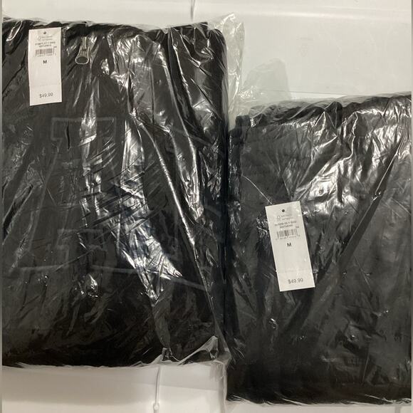 GAP Men’s Black Zip Hoodie and Joggers Set MSRP $100‎ Size M - Picture 4 of 4